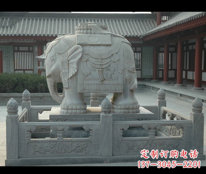 湖北用大象雕塑彰显田园风情
