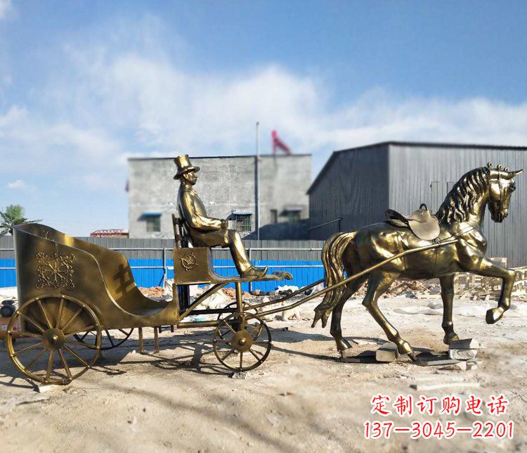 湖北公园景观坐着马车的人物铜雕