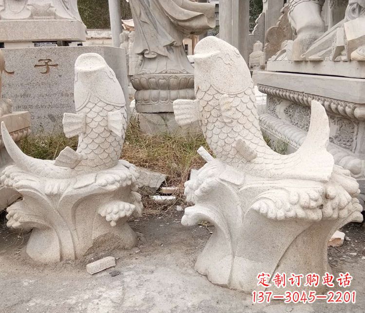 湖北鲤鱼雕塑定制