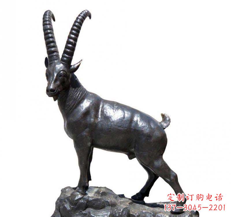 湖北铜雕羚羊，精美外形及细节刻画精美