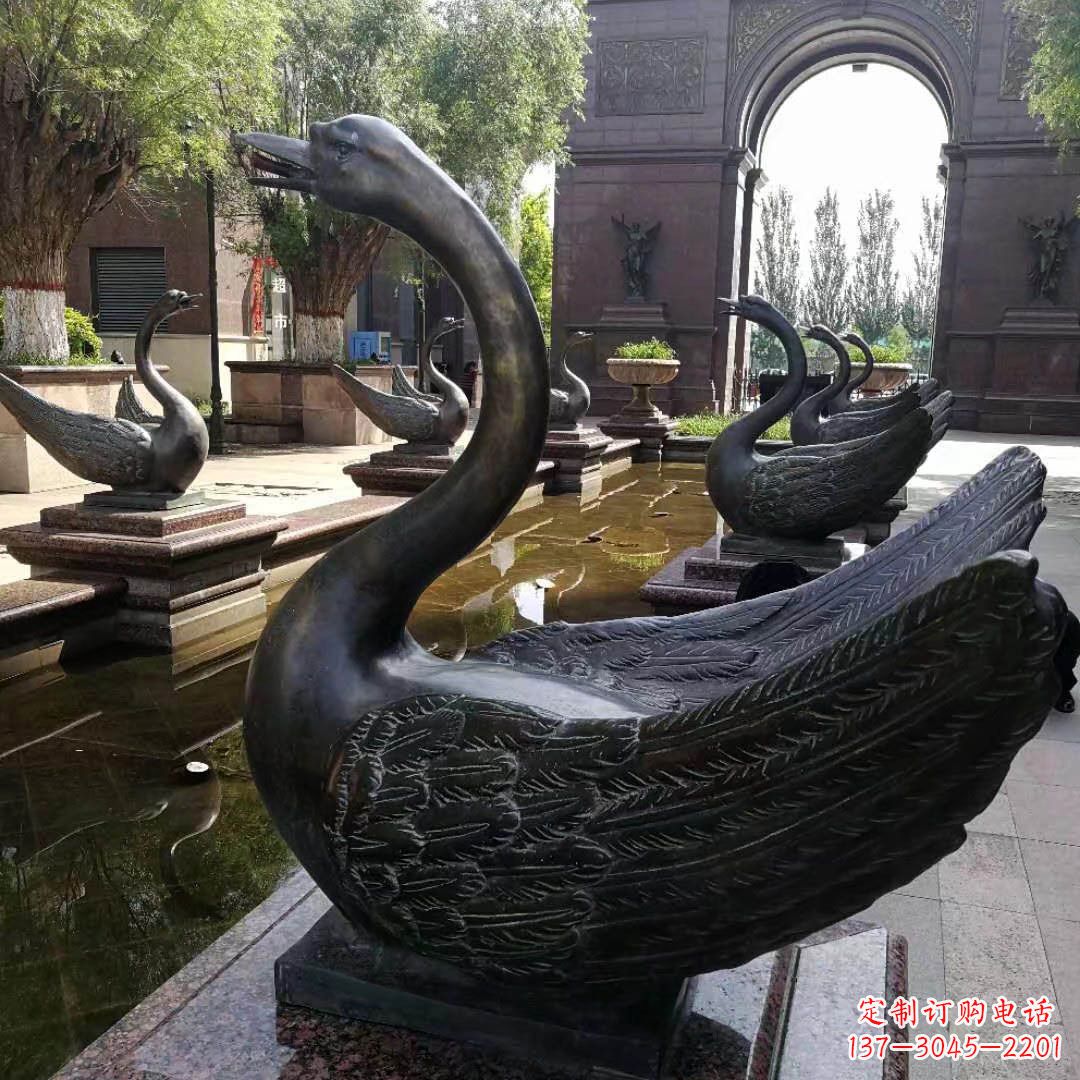 湖北精致天鹅铜雕