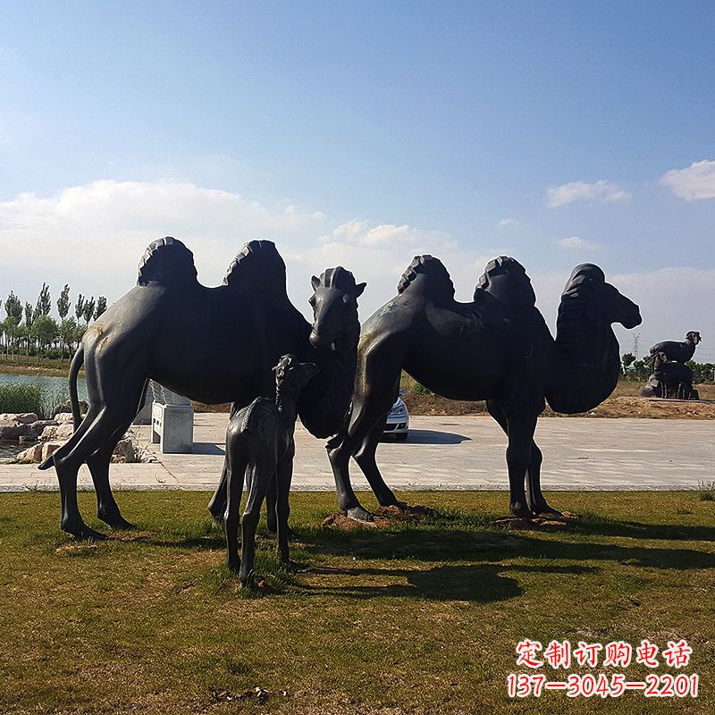 湖北公园铜雕骆驼景观动物雕塑