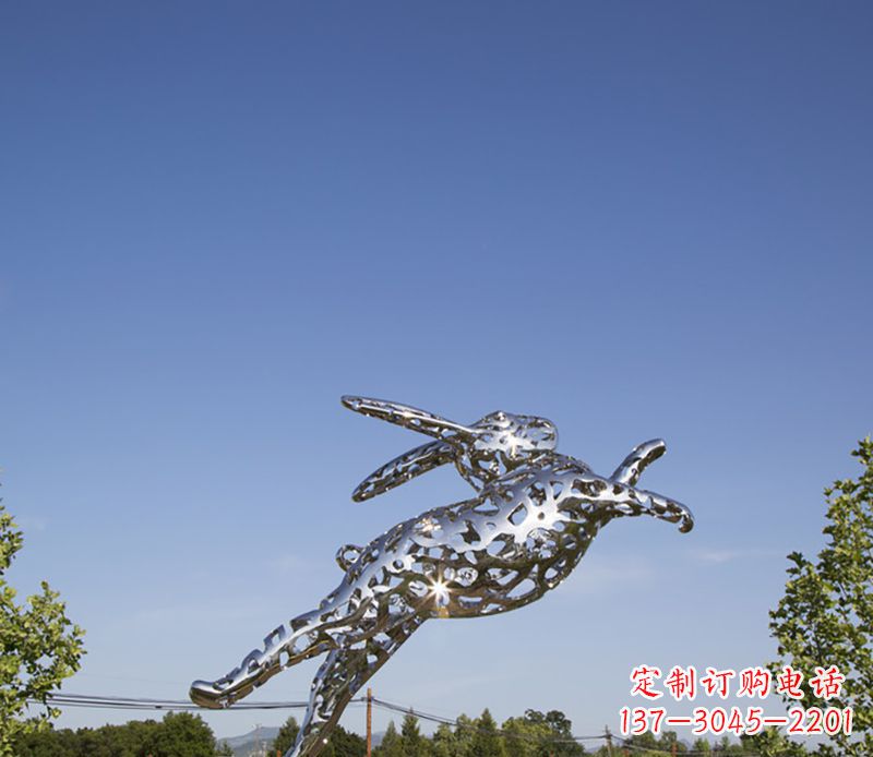 湖北公园兔子雕塑不锈钢