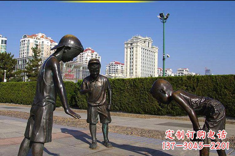 湖北玻璃钢陀螺雕塑