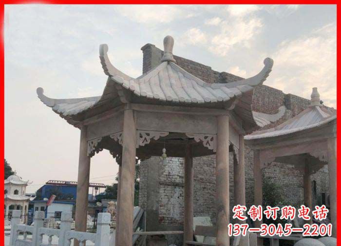 湖北公园晚霞红六角石雕凉亭