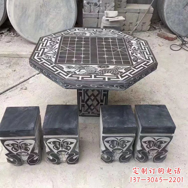 湖北中领雕塑精美的石桌凳雕塑