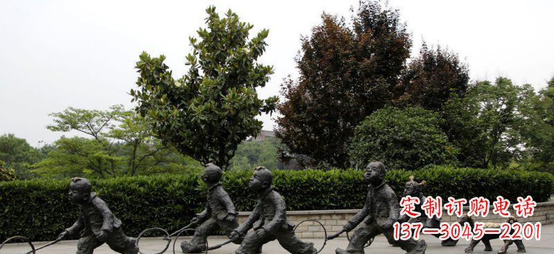 湖北精美推铁圈小品铜雕,让小孩更加可爱