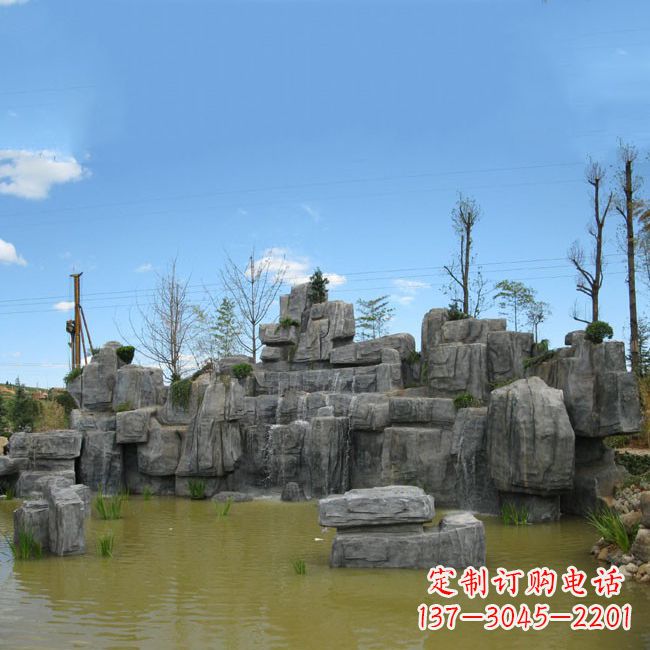 湖北金碧辉煌的公园雕塑