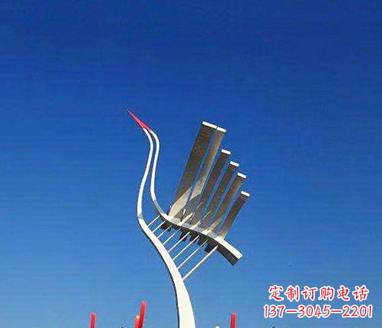 湖北广场不锈钢抽象丹顶鹤景观雕塑