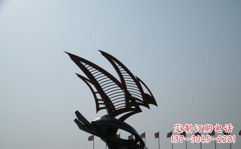 湖北广场不锈钢抽象帆船雕塑