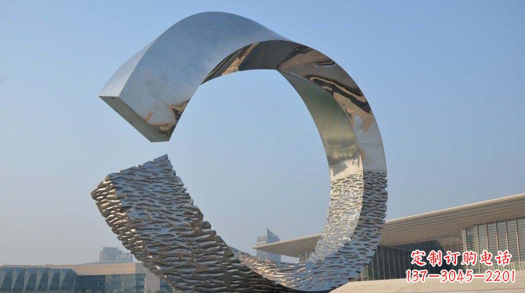 湖北广场不锈钢抽象圆环雕塑1