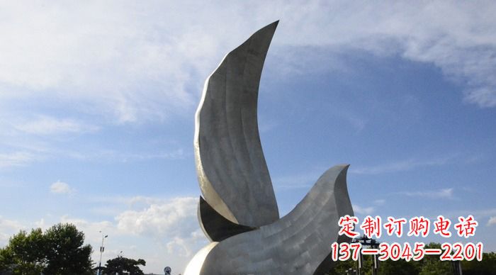 湖北领雕塑带来的和平鸽雕塑