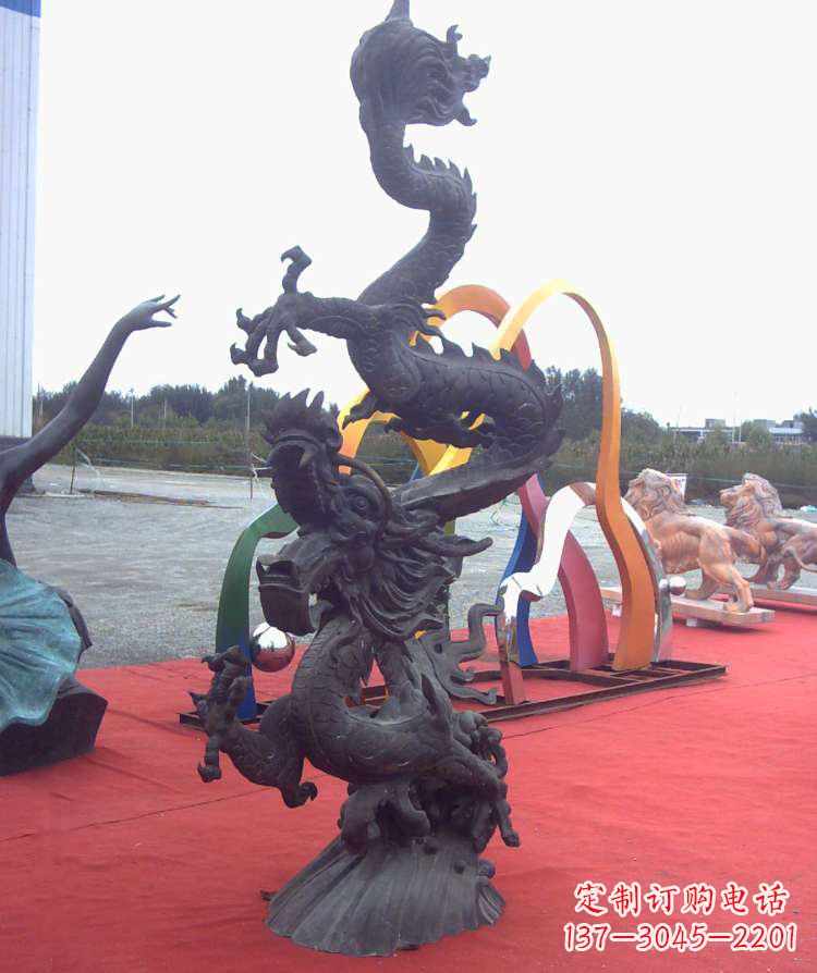 湖北精美铜雕龙,汇聚古典气息
