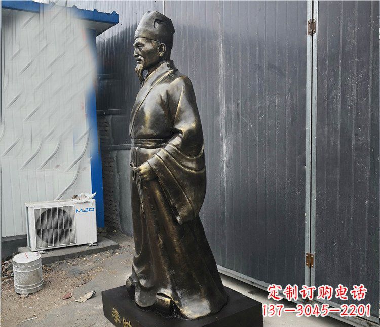 湖北铸铜李时珍医学家雕塑，致敬伟大的医学先驱