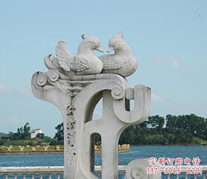 湖北海边鸳鸯景观石雕