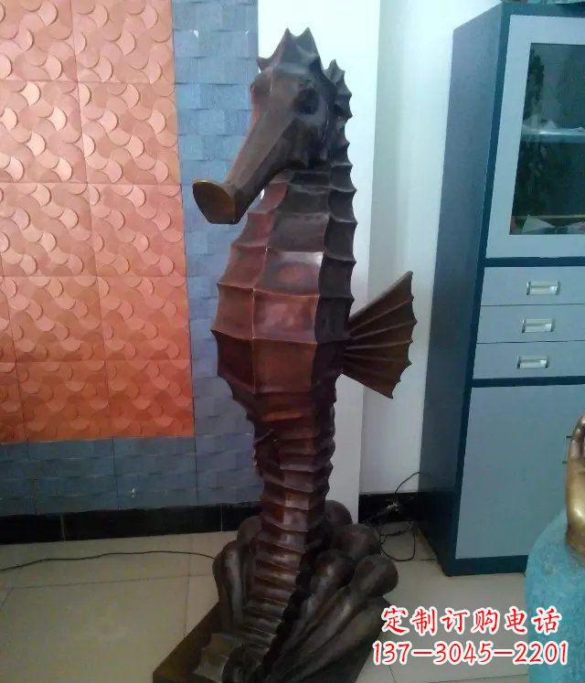 湖北海马铸铜动物铜雕