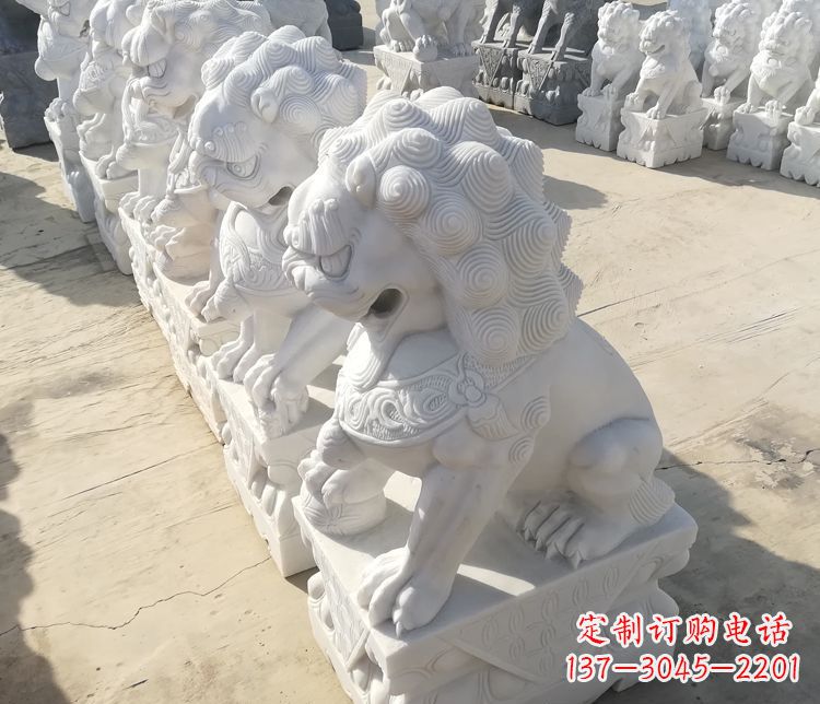 湖北汉白玉踩球狮子门口招财镇宅石雕