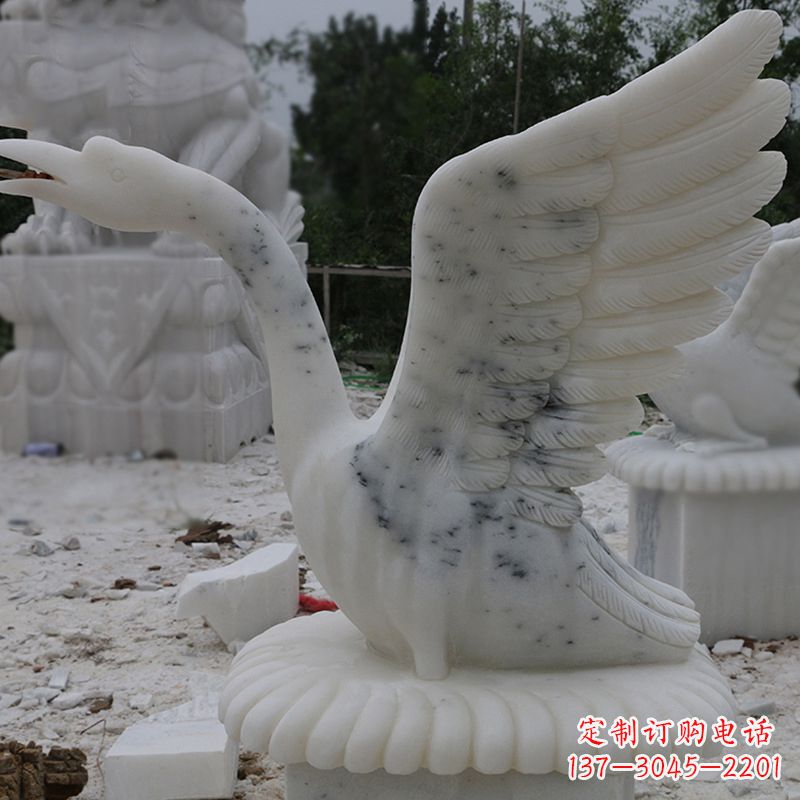 湖北汉白玉天鹅石雕，精美绝伦，令人叹为观止