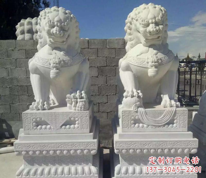 湖北汉白玉镇宅狮子石雕，完美贴近生活