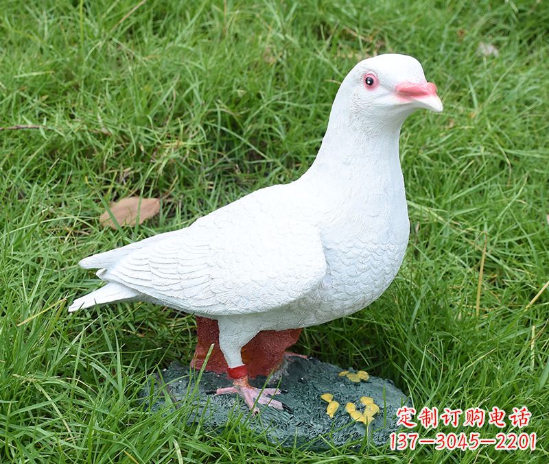 湖北全球纪念和平鸽雕塑