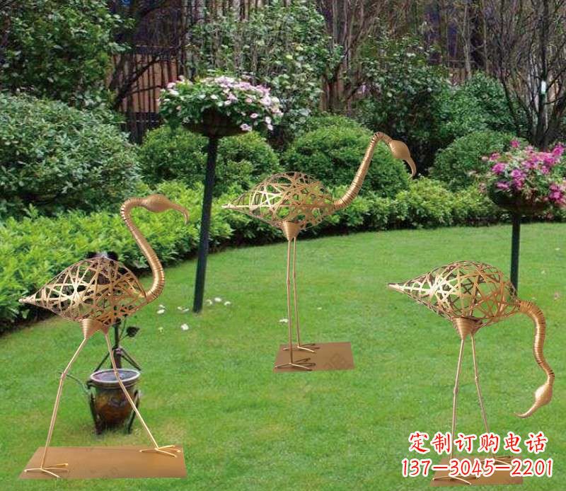 湖北逼真大型火烈鸟雕塑