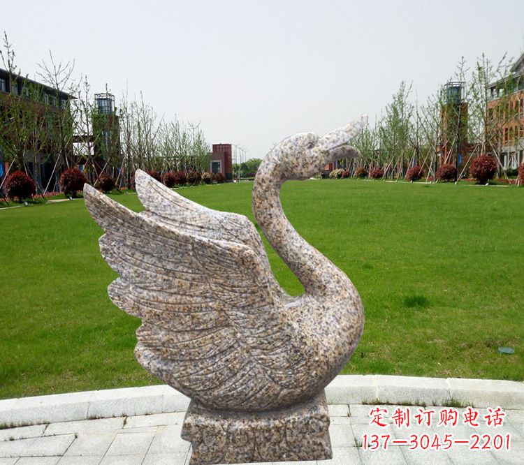 湖北中领雕塑推出的浪漫喷水天鹅雕塑，它是一件…