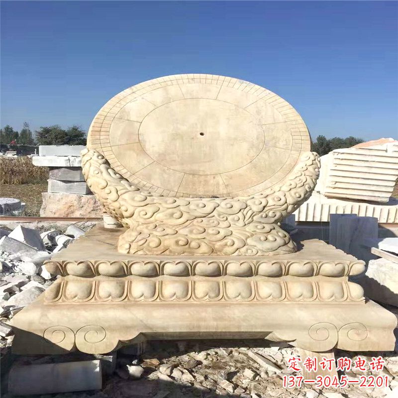 湖北优雅而古典的黄锈石日晷雕塑