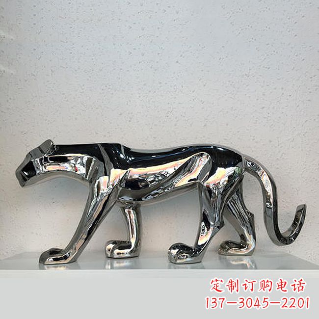 湖北金钱豹不锈钢动物雕塑