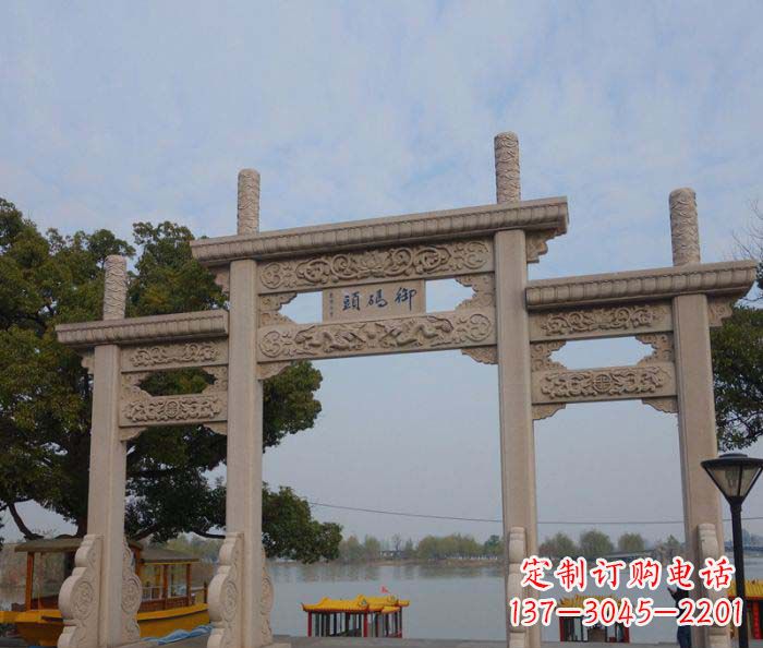 湖北景区三门古典牌坊石雕