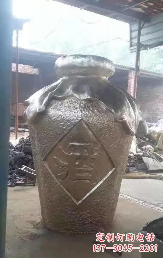 湖北传统文化气质的酒坛铜雕