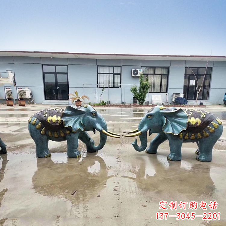 湖北优雅可爱的烤漆铜雕小象