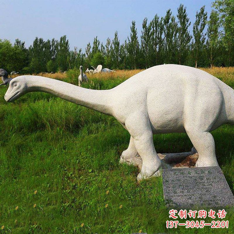 湖北雕塑精美，细节精准，呈现出自然风情，瑞士红宝石动物雕塑