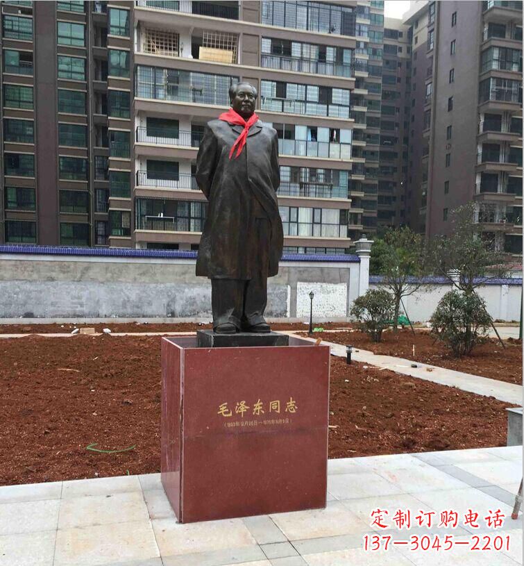 湖北毛泽东铜雕