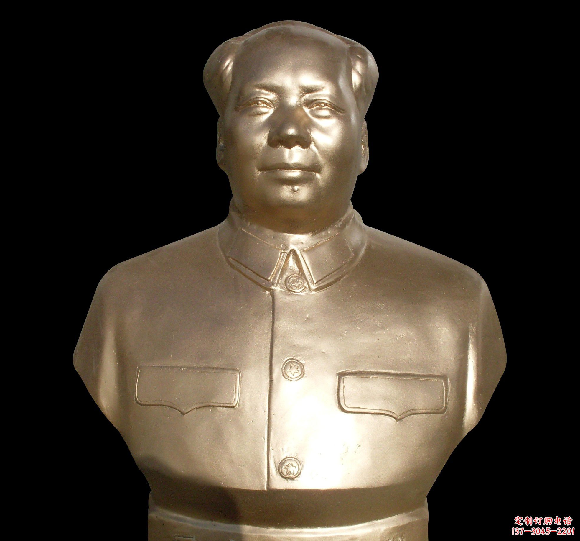 湖北劳动精神永存——毛主席半身铜像