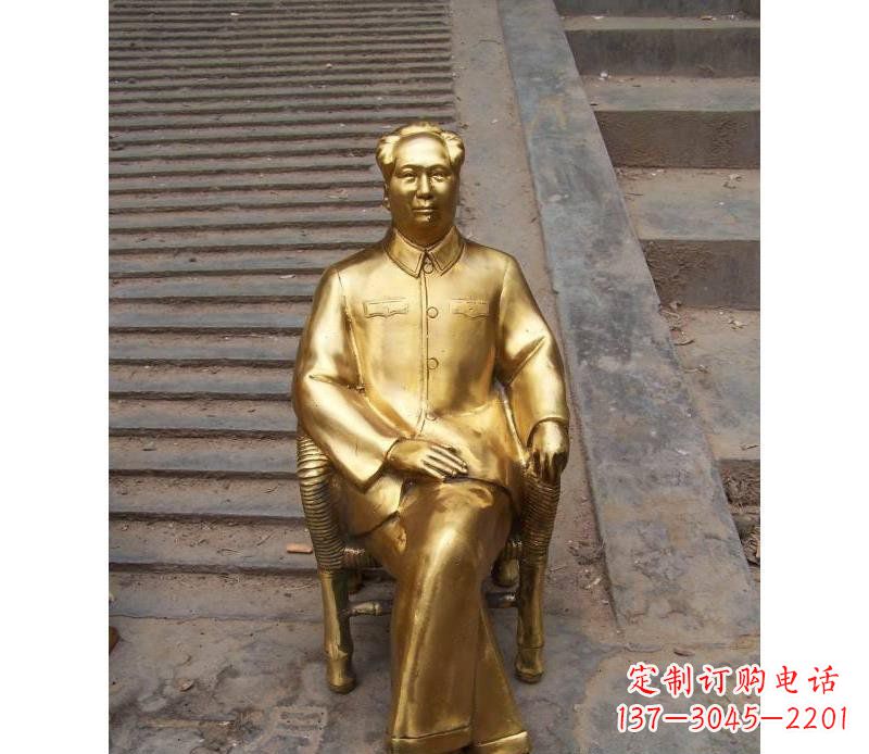 湖北毛泽东伟人铜雕纪念像