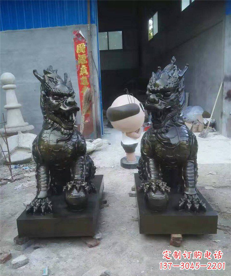 湖北门口踩球麒麟古代神兽铜雕