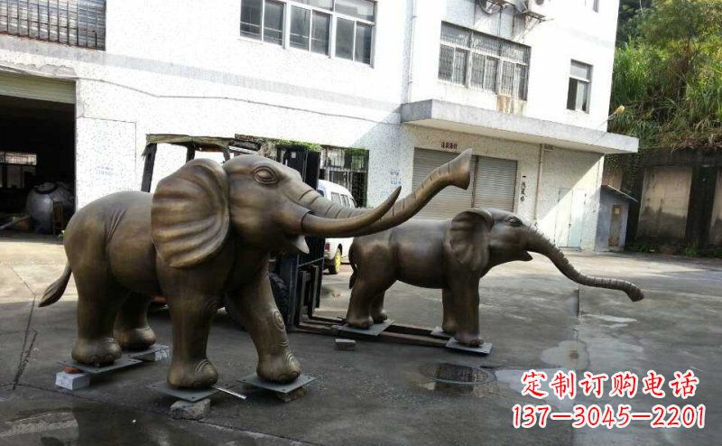 湖北门口大象动物铜雕