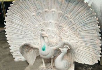 湖北汉白玉孔雀雕塑，传统工艺精致塑造