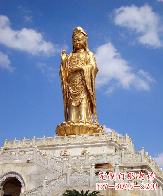 湖北精致观音塑天然南海玉雕