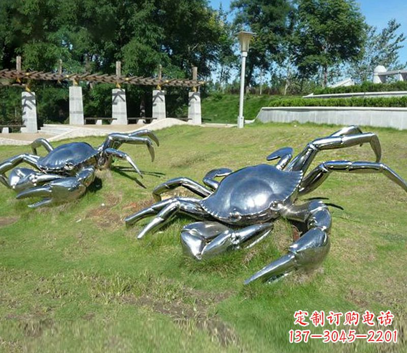 湖北精美不锈钢螃蟹雕塑