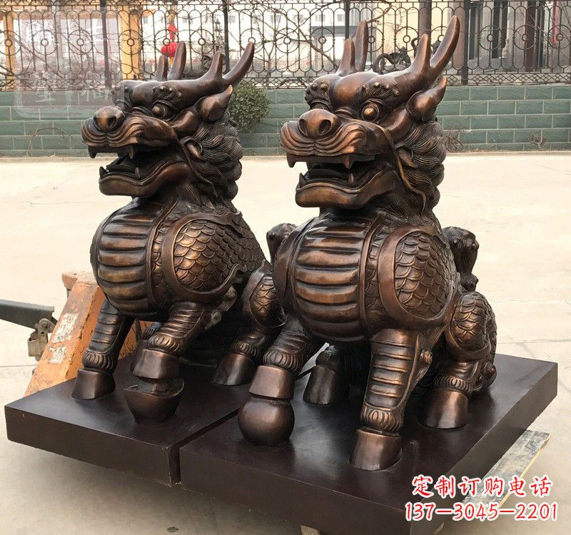 湖北高雅定制辟邪铜麒麟雕塑