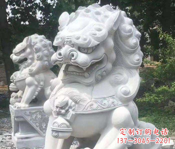 湖北中领雕塑：精致石雕狮子捕捉震撼动人的气势