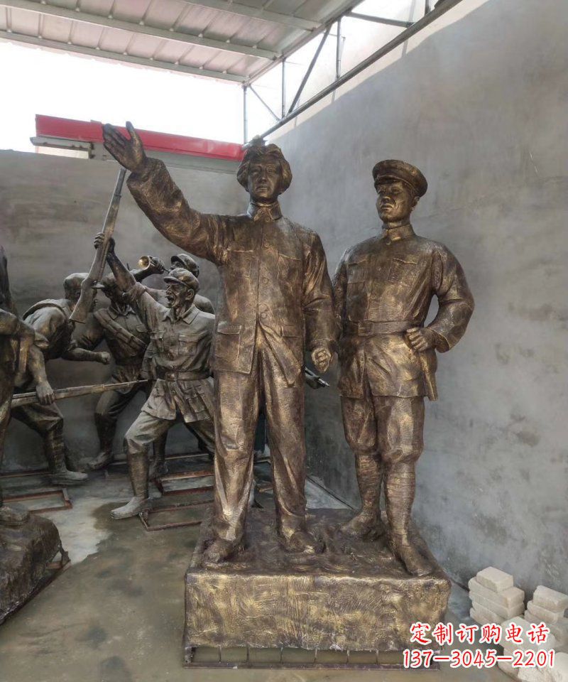 湖北青年时期毛主席铜雕，纪念未来的英雄