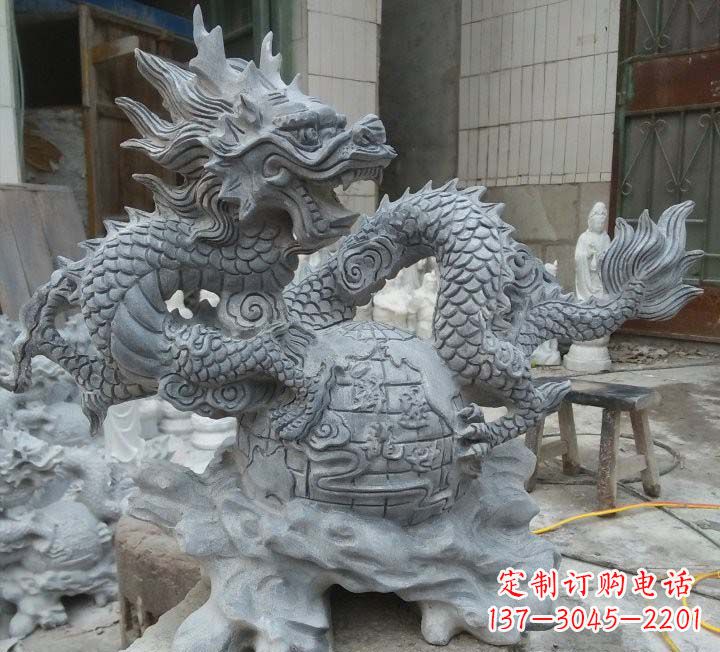 湖北传统文化的艺术品——青石龙雕塑