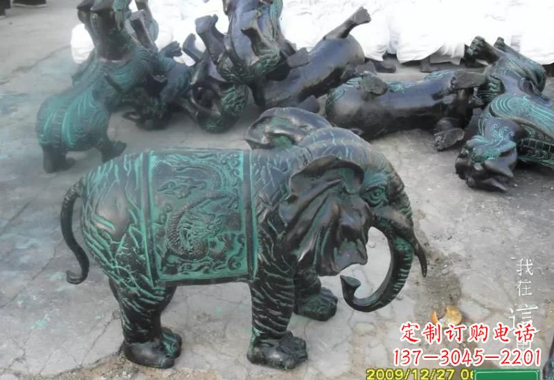 湖北精美青铜大象雕塑,极致线条优雅