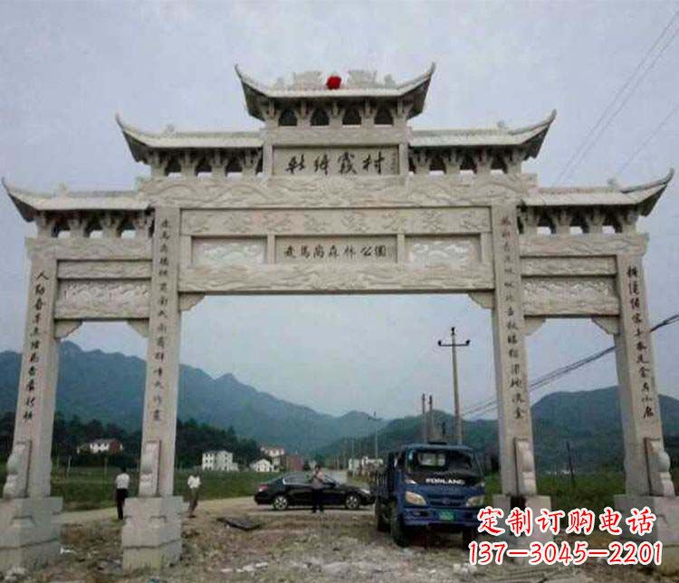 湖北三门牌坊石雕:细节讲究处处把精雕细琢