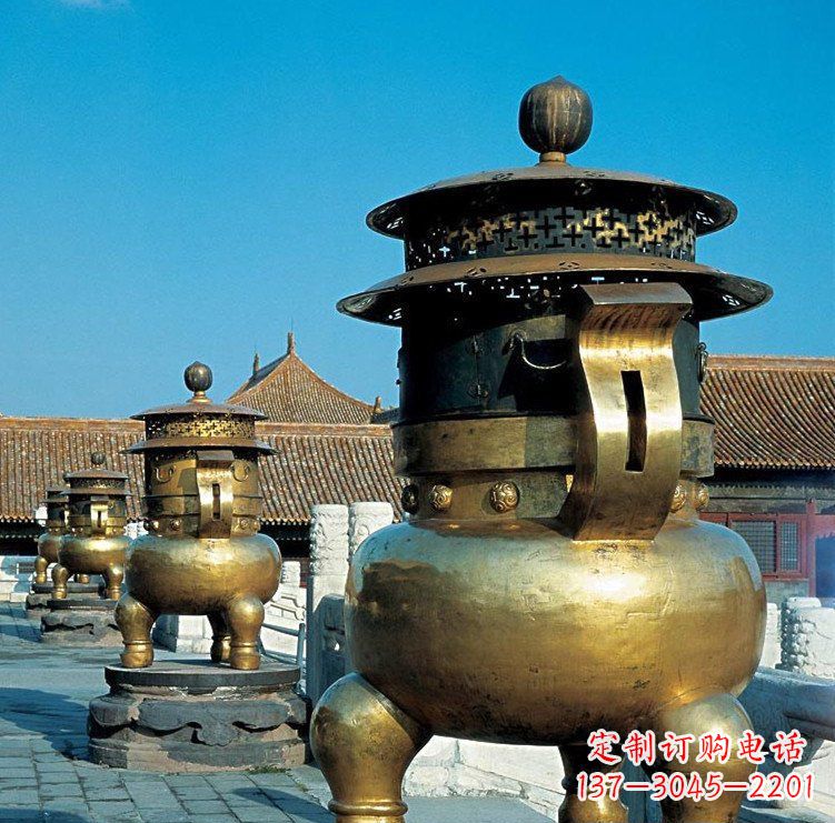 湖北三足香炉寺庙铜雕