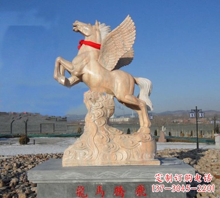 湖北让马雕塑赋予家居以灿烂热情——中领雕塑定制马雕塑