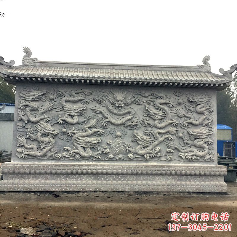 湖北中领雕塑:精美九龙壁雕塑,添彩寺庙庭院