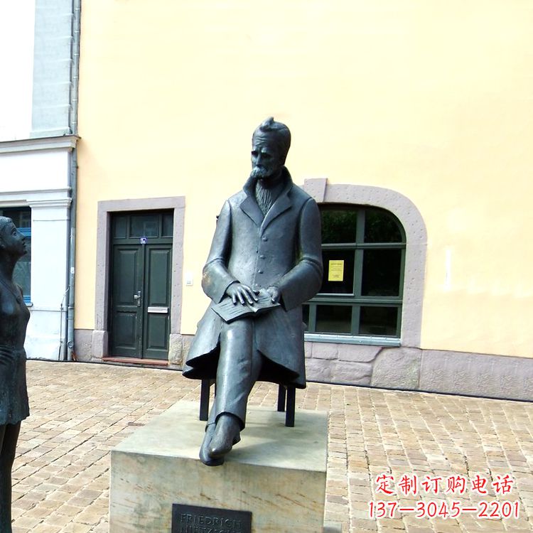 湖北世界名人德国著名哲学家尼采铜雕景观雕塑